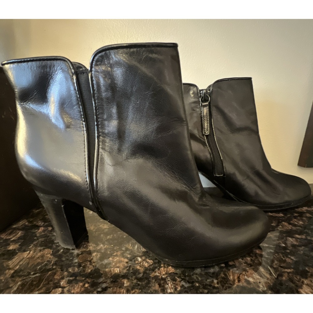 Lauren Ralph Lauren Women Marcy Black Leather Zip boots Ankle Bootie 8 B‎ Shoes - Picture 8 of 12